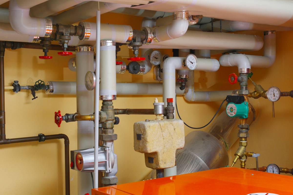 Graph showing boiler corrosion prevention cost savings vs reactive repair expenses